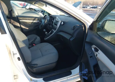 2009 Toyota Matrix z USA, uszkodzony, nr VIN 2T1KU40E09C066731